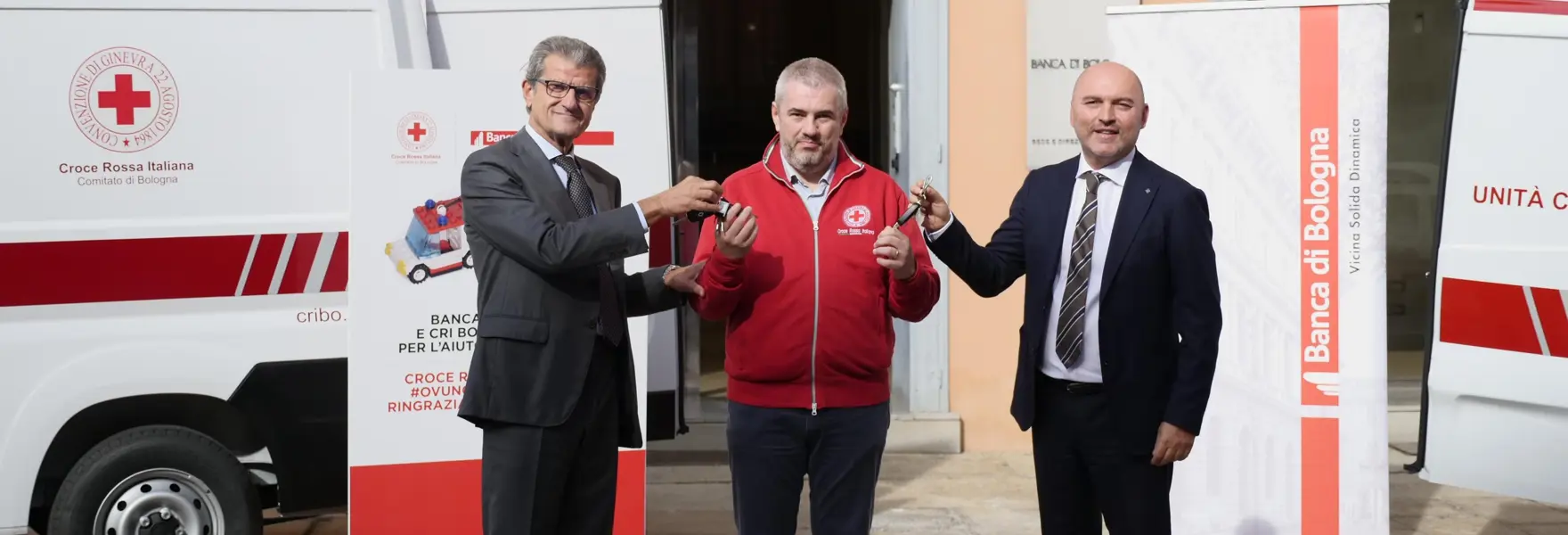 CRI-BO consegna delle chiavi di due mezzi che supporteranno le at
