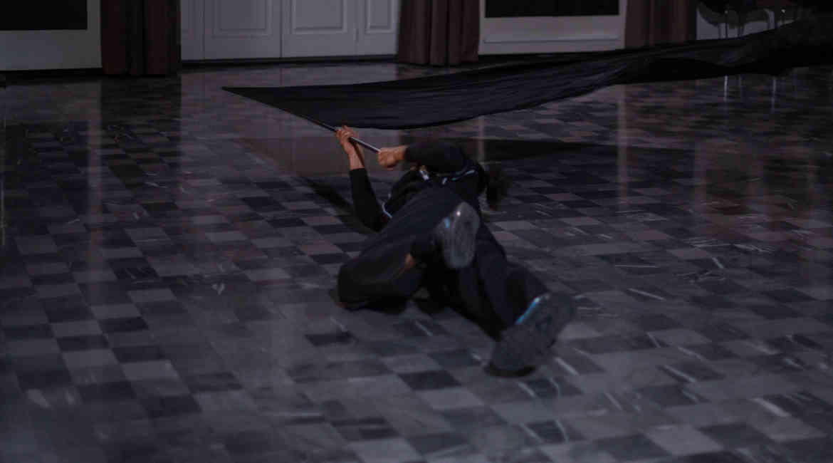 3Foto Ula Sickle RELAY Xing Hole Palazzo Deôçö Toschi Bologna 04.12.2025 Ph. Luca Ghedini, Courtesy Xing 3871