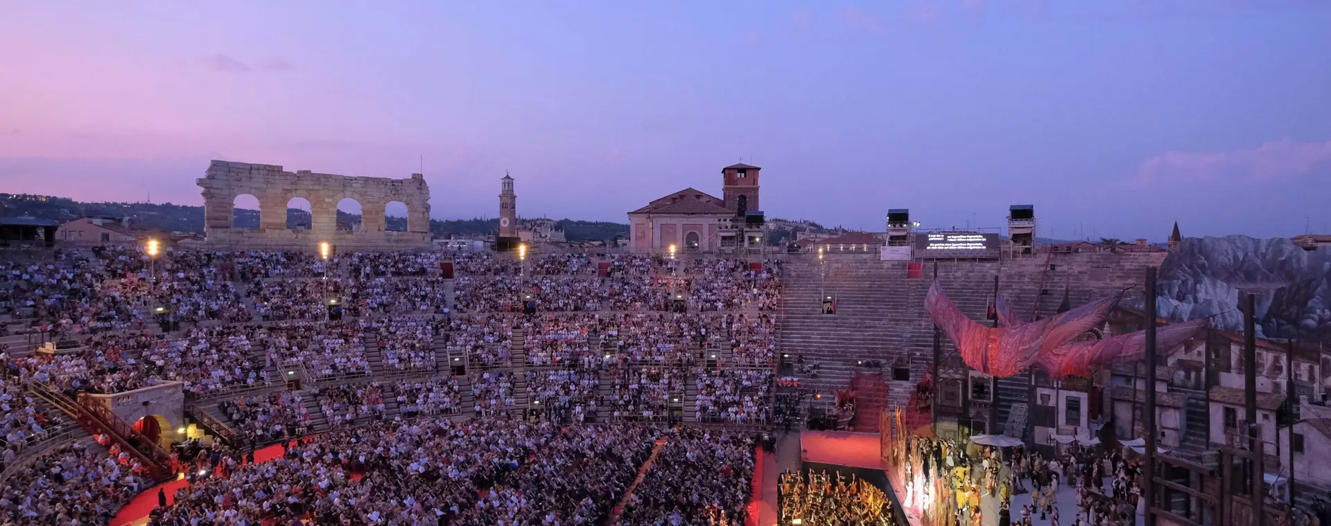 Arena di Verona 2026
03/07- La Bohème 31/07 - La Traviata 