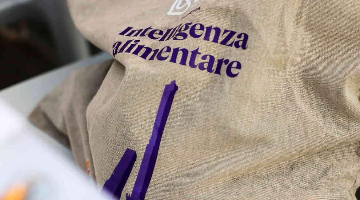 V5A2327